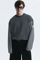 Kontrast Yaka Çizgili Sweatshirt