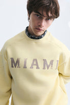Miami Baskılı Bisiklet Yaka Sweatshirt