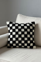 Vapaa-Checkmate Yastık-Kırlent-1-Milagron.com