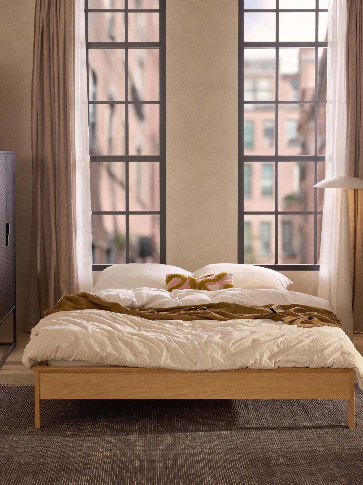 Tammy Başlıksız Ahşap Karyola: Modern Ve Minimalist Tasarım Ile Huzurlu Uyku Alanı