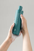 Village 11 Factory-Village 11 Factory Vegan Deep Moisture Scalp Shampoo 300g Yoğun Nemlendirici Vegan Şampuan-Şampuan-4-Milagron.com