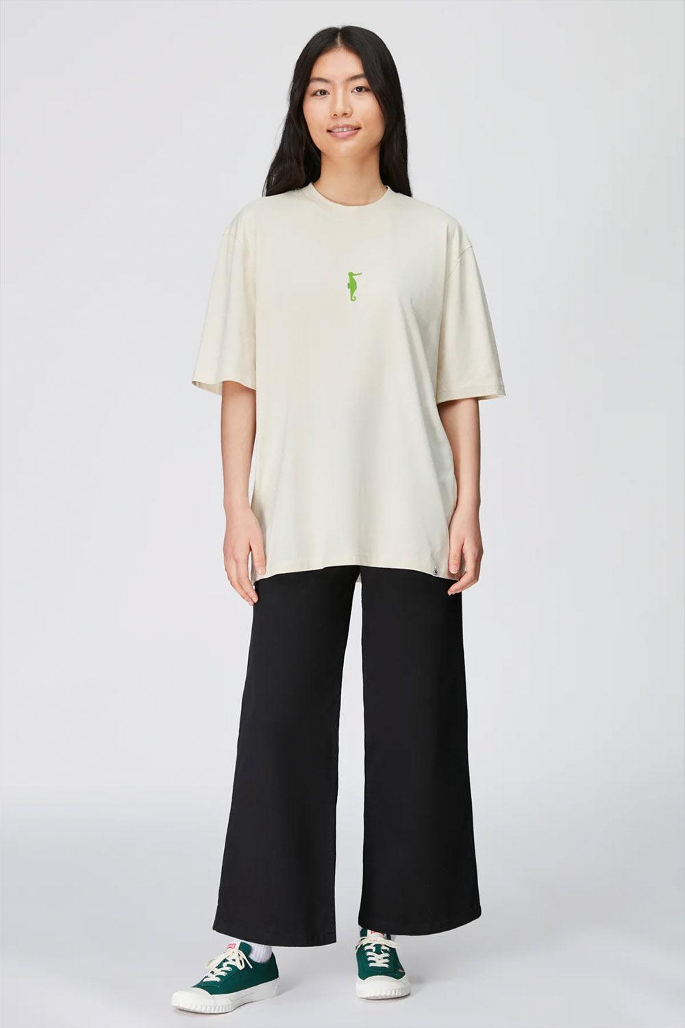 WWF Market-Denizatı Oversize T-shirt - Parşömen Bej-T-Shirts-6-Milagron.com