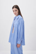 Wingcott-Çift Düğmeli V Yaka Gömlek-Gömlek-4-Milagron.com