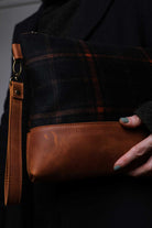 Yoyo Store-Mimosa Clutch Black-Clutch-6-Milagron.com