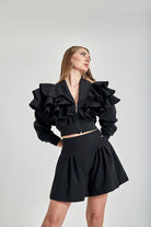 Zeynep Kaya-Geniş Paçalı Ribana Detay Siyah Şort-Şort-3-Milagron.com