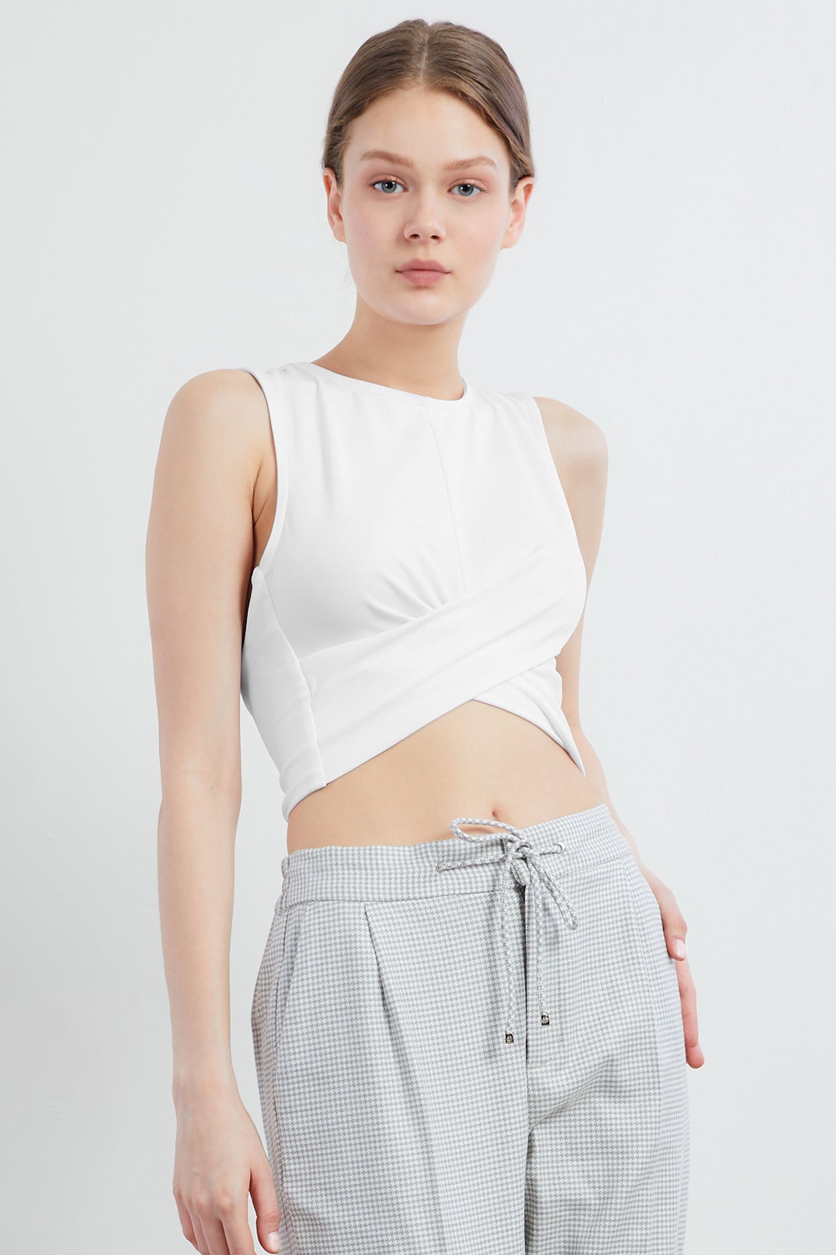 Alice Önü Çapraz Crop Top | Beyaz