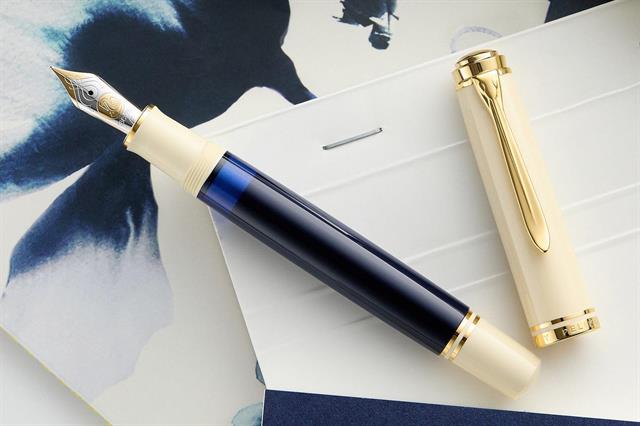 Pelikan Souverän Special Edition M800 Dolma Kalem Cream Blue M
