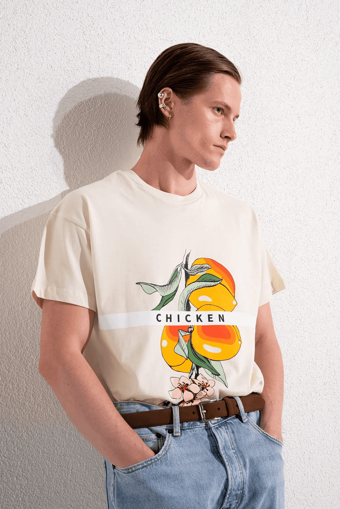 Guaj London | Chicken T-Shirt - White 4 | Milagron