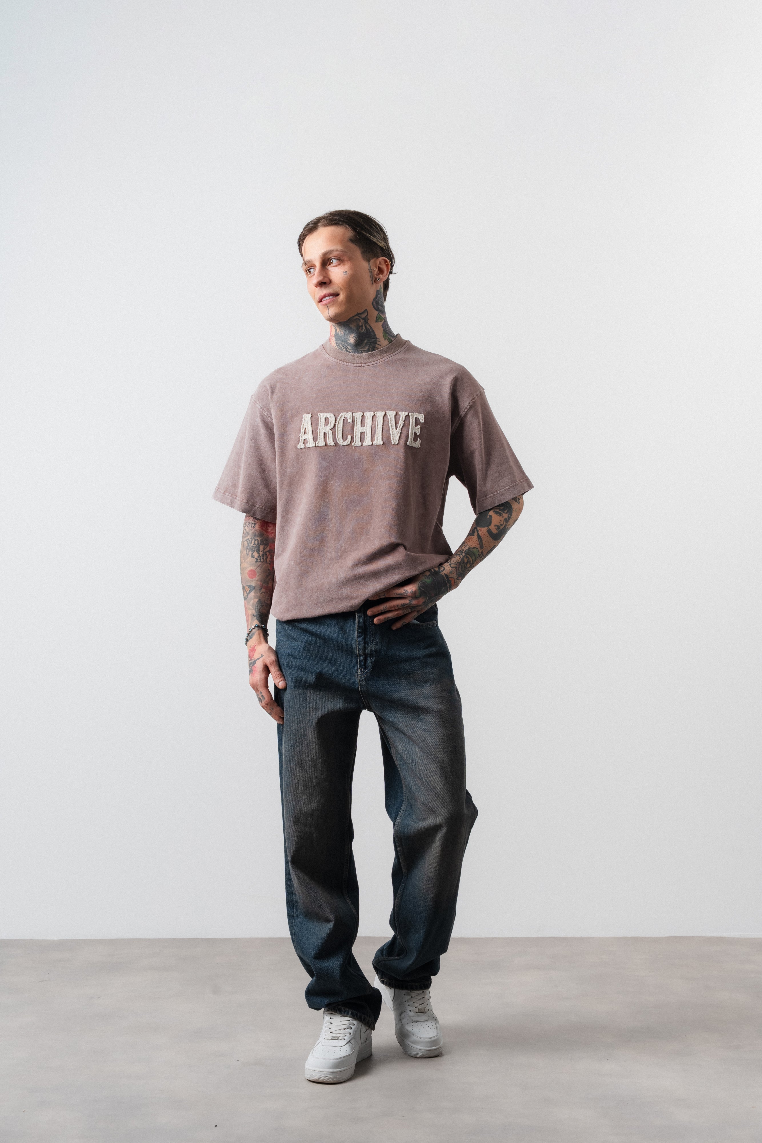 Erkek Archive Nakışlı Yıkamalı Oversize T-Shirt Kahve
