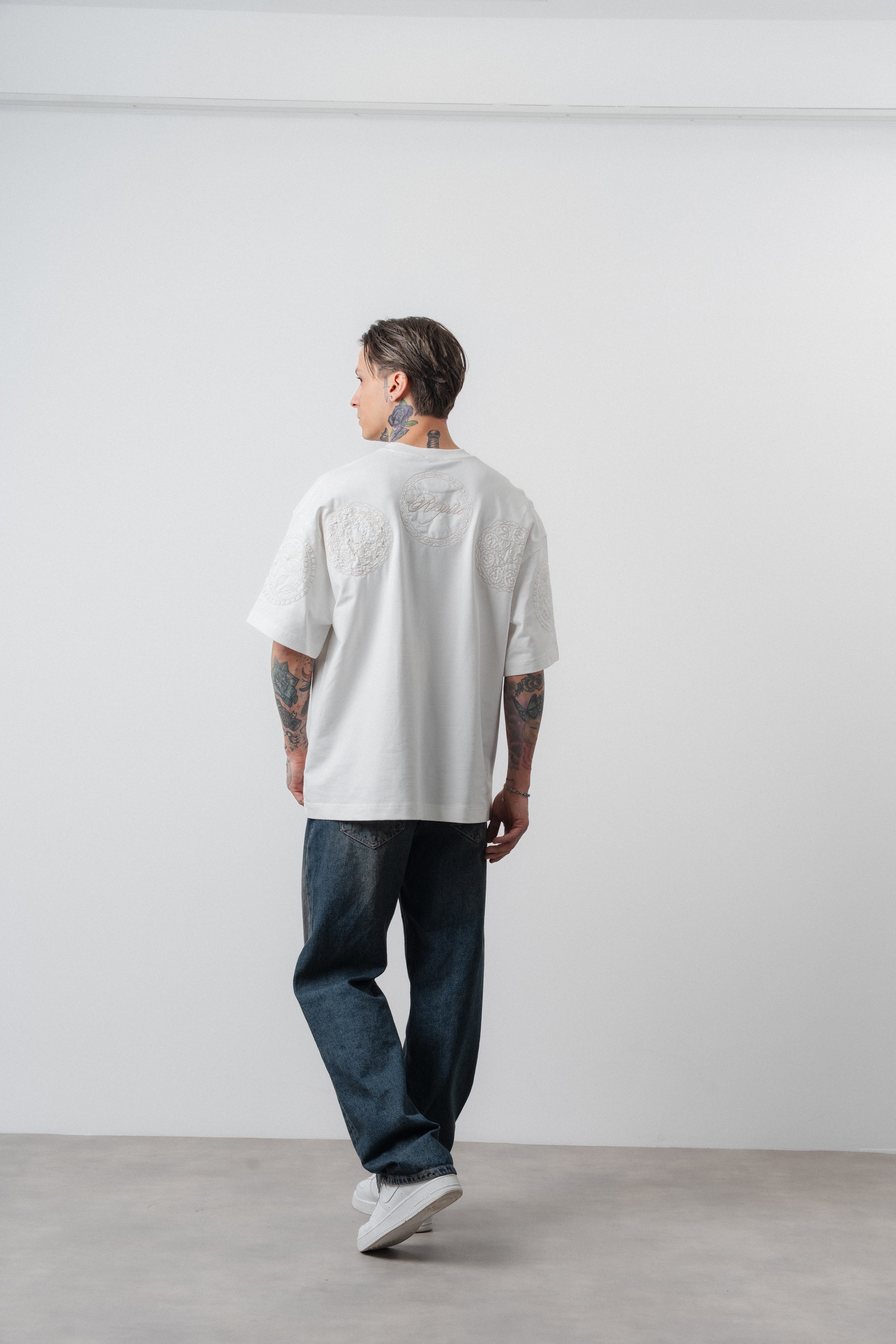 Erkek Rosette Nakış Detaylı Oversize T-Shirt Ekru