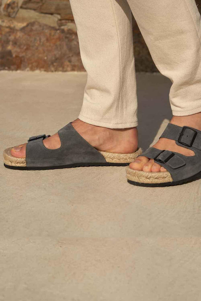 Manebi | Hamptons Nordic Sandals Carbon Grey 2 | Milagron