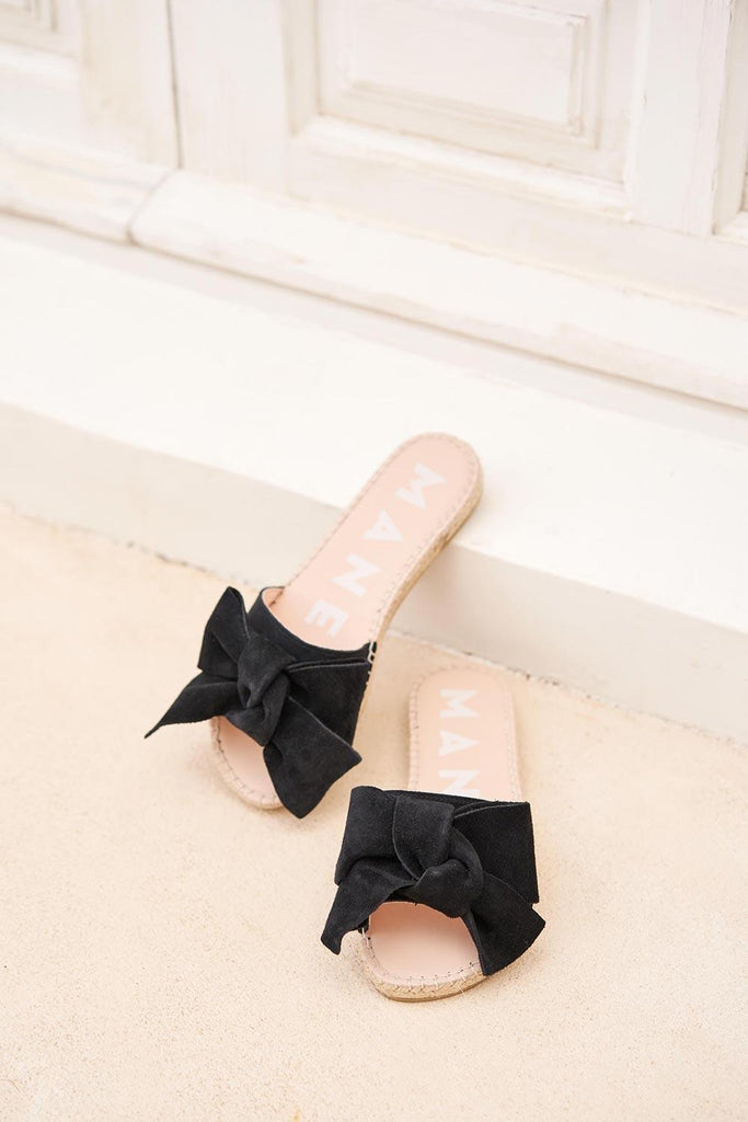 Manebi | Hamptons Sandals with Bow Black 10 | Milagron