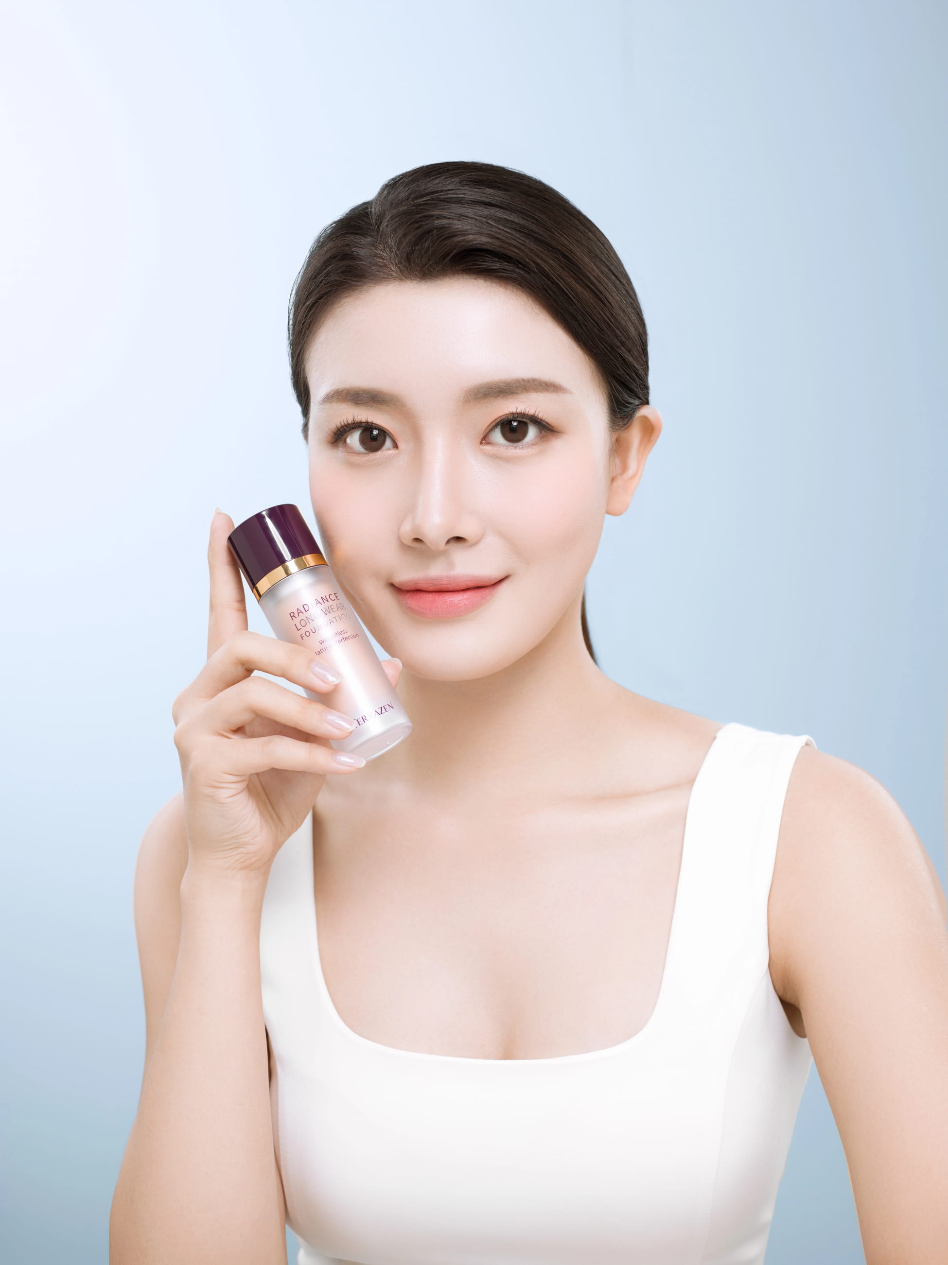 Terrazen Radiance Longwear Foundation N21