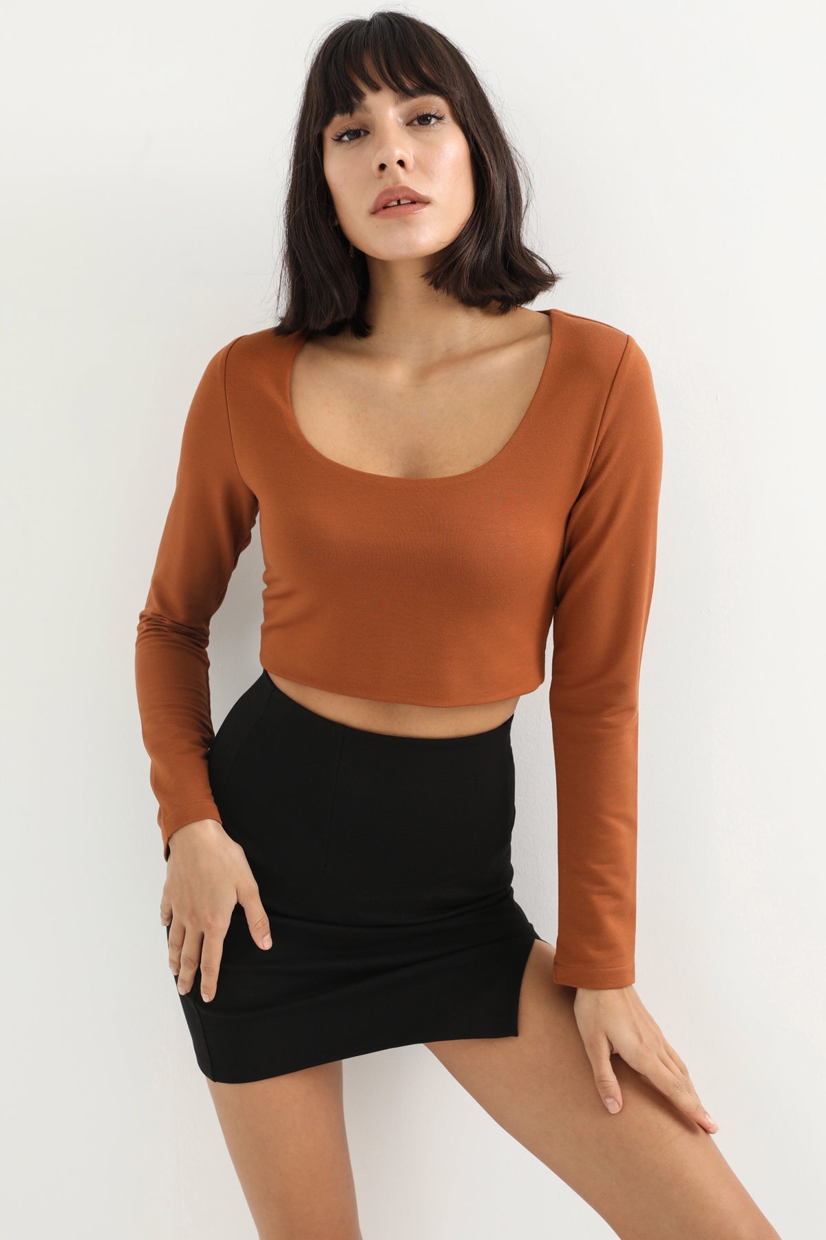 Lena Mini Yırtmaçlı Etek | Siyah