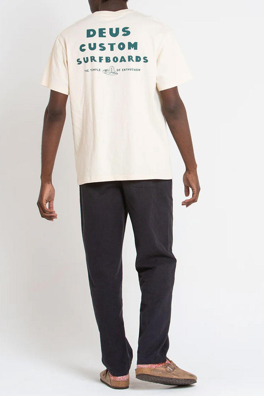 Deus | Layback Tee Dirty White 1 | Milagron