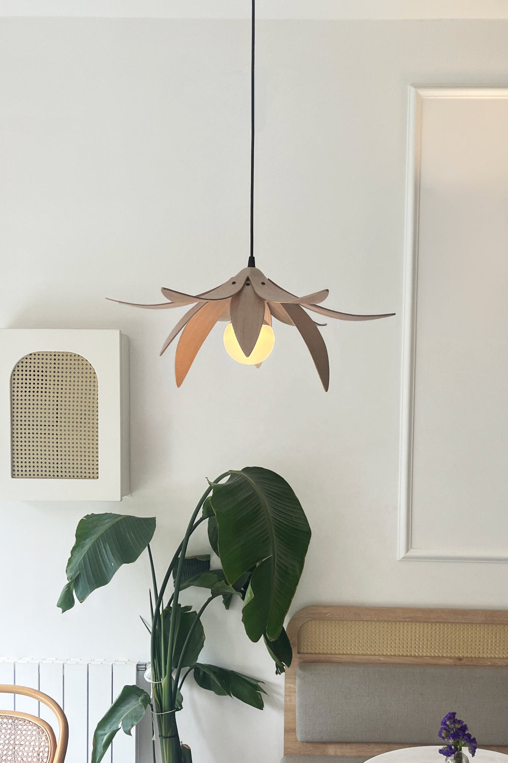 Fagus Wood-Lotus Avize – Ahşap Modern Ve Minimal Tasarım Avize, İskandinav Salon Ve Oturma Odası Aydınlatması (açık Meşe)-Avize-1-Milagron.com