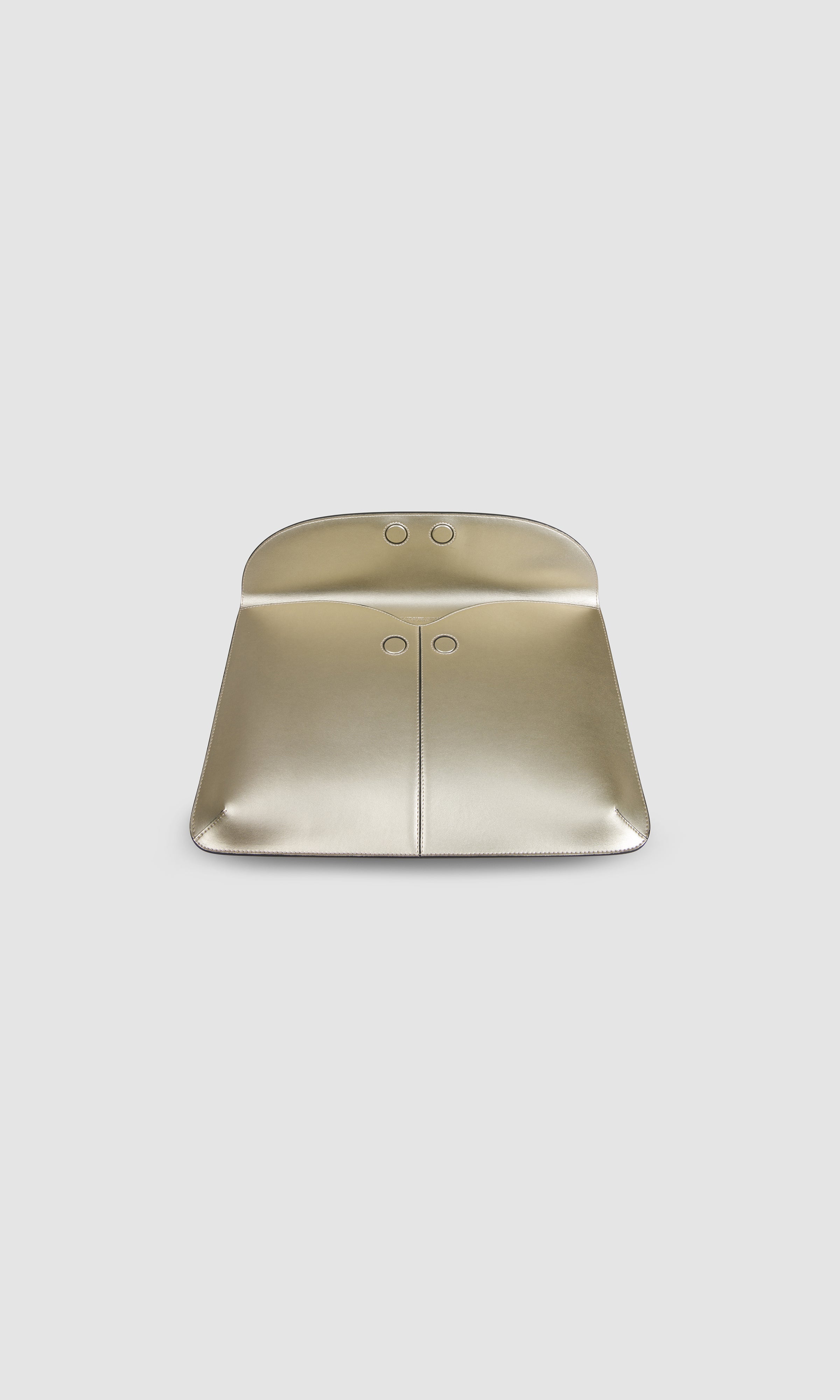 Loyauté - Champagne Laptop Bag