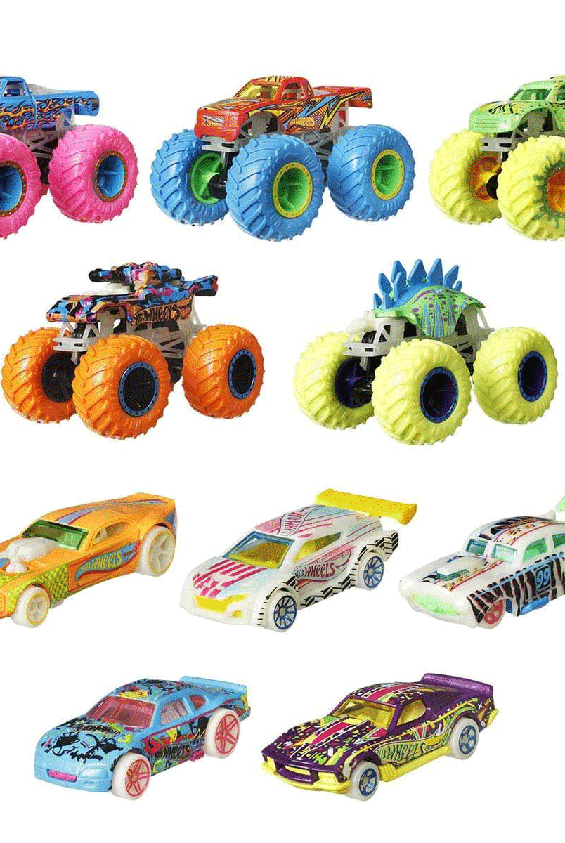Hot Wheels Monster Trucks Karanlıkta Parlayan Araçlar, Monster Trucks Mattel Oyuncak Arabalar ve Setleri | Milagron 