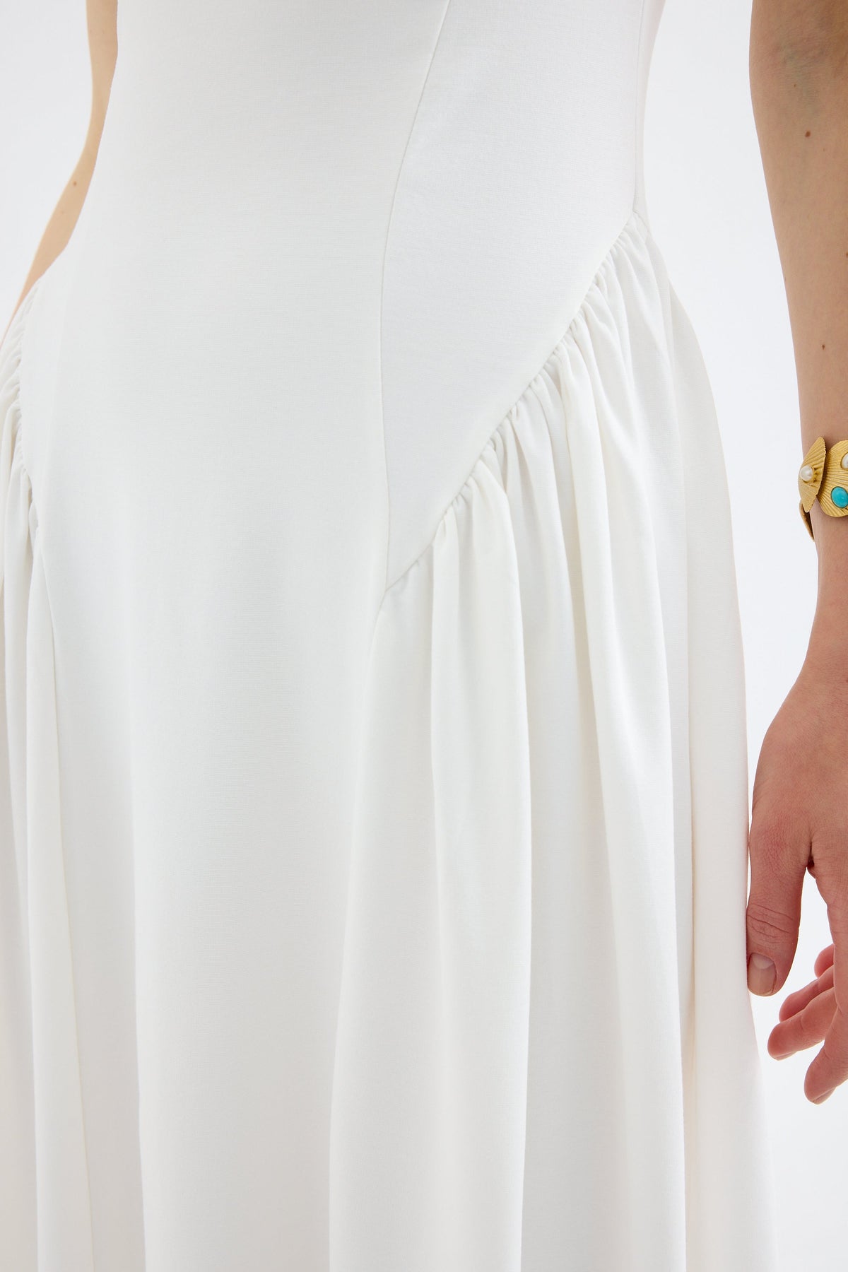 Elaris Bodycon Viskon Midi Elbise - Beyaz