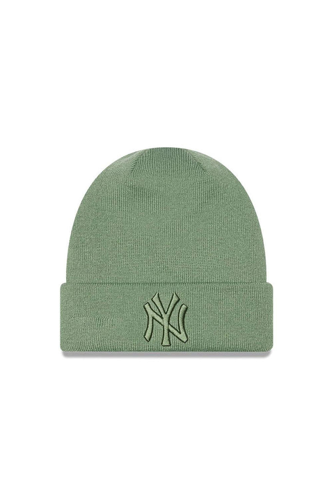 New Era | New York Yankees League Essential Womens Green Beanie Hat | Milagron