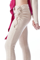 no'design-Yanları Büzgü Detaylı İspanyol Paça Pantolon-Pantolon-4-Milagron.com