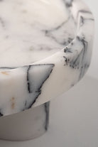 oinostudio-Harriet Ayaklı Sunum Tepsisi-Sunum Aksesuarları-4-Milagron.com