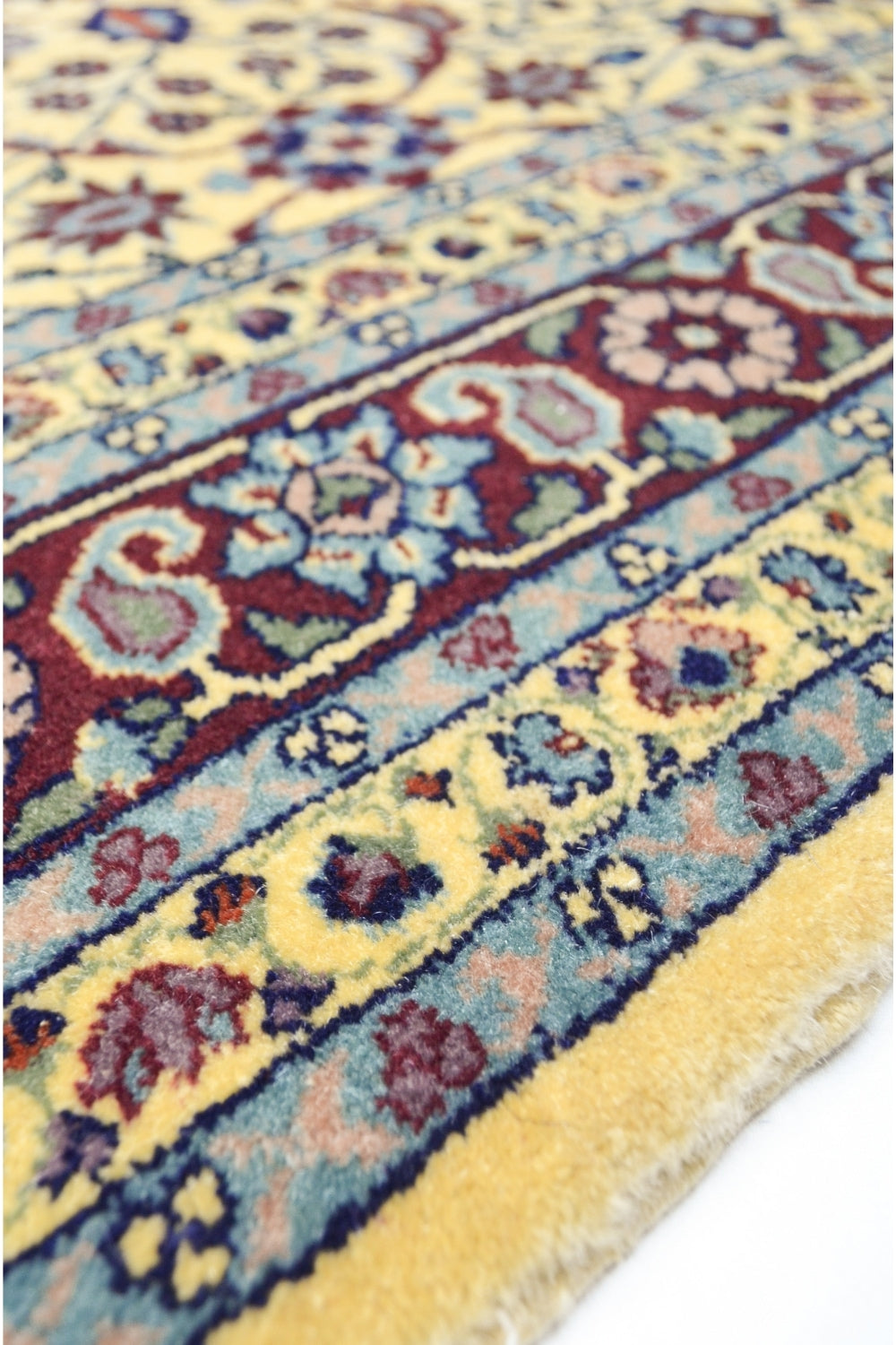 Yedi Dağın Çiçeği El Dokuma Hereke Halısı 120x180 Cm (2.16 M²) - 3