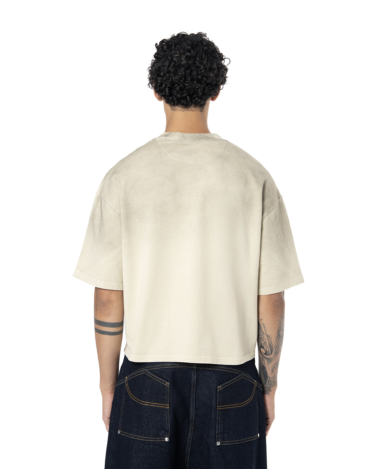 Unisex Boxy Fit Yıkamalı Sprey Efektli Baskılı Tişört - Latte - 2