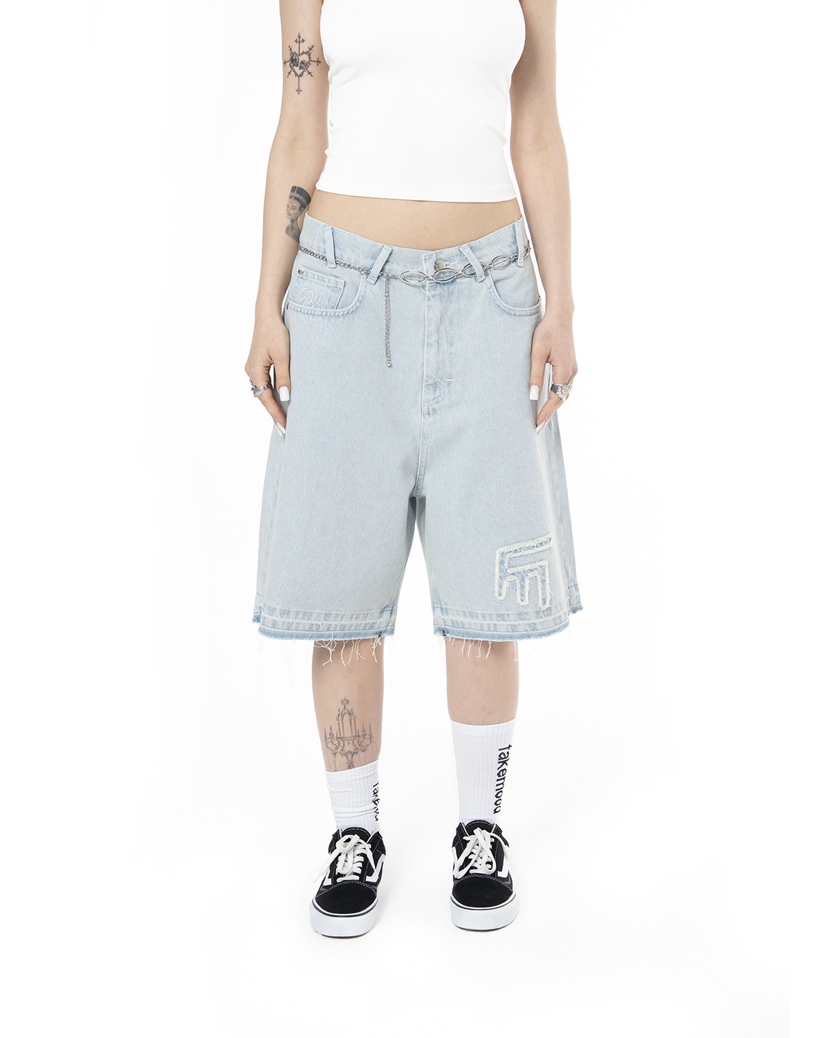 Unisex Oversize Yıpratmalı FM Icon Detaylı Premium Denim Şort - Mavi - 2