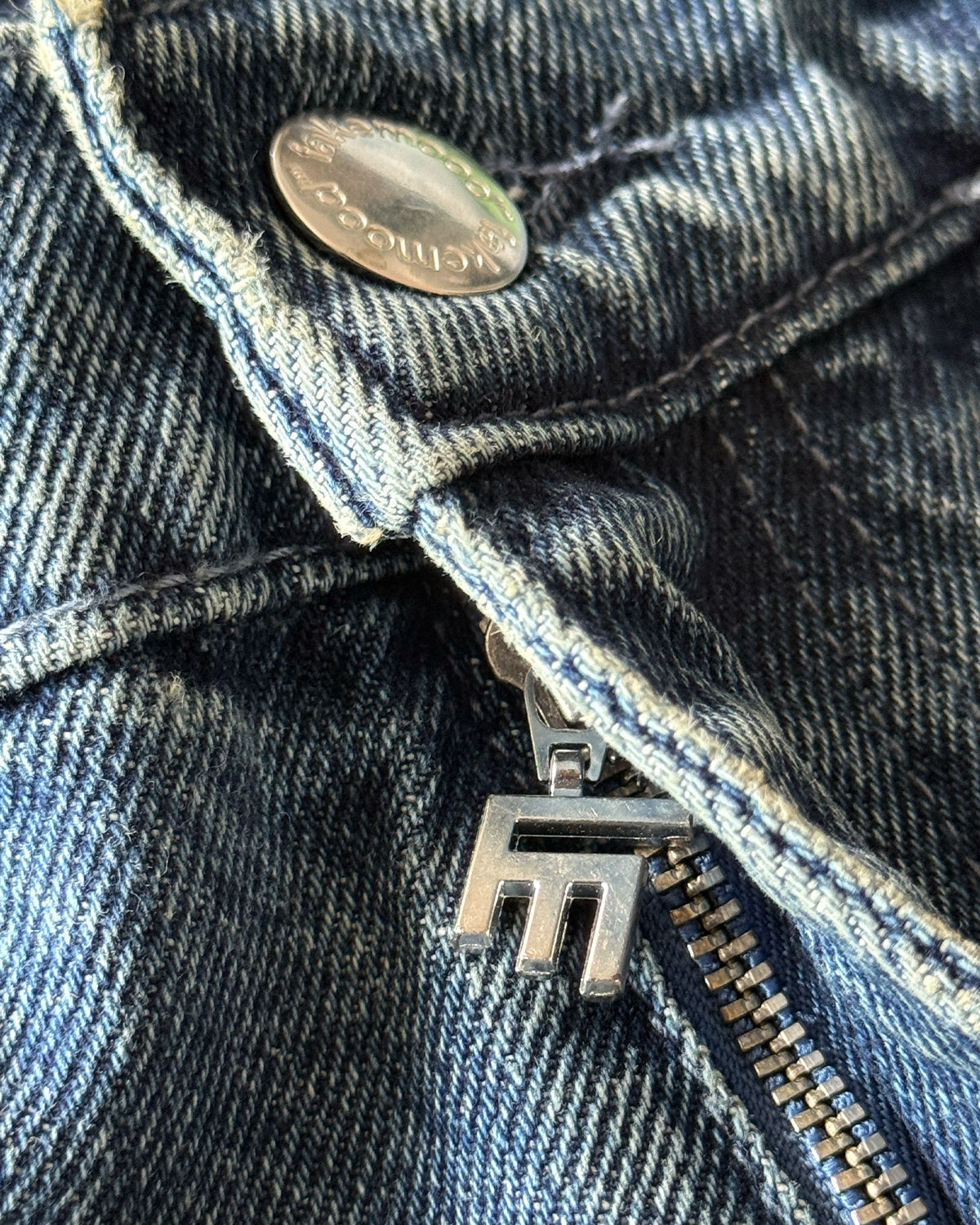 Unisex Relaxed Fit FM Icon Logo Kabartmalı Premium Denim Şort - Lacivert - 5