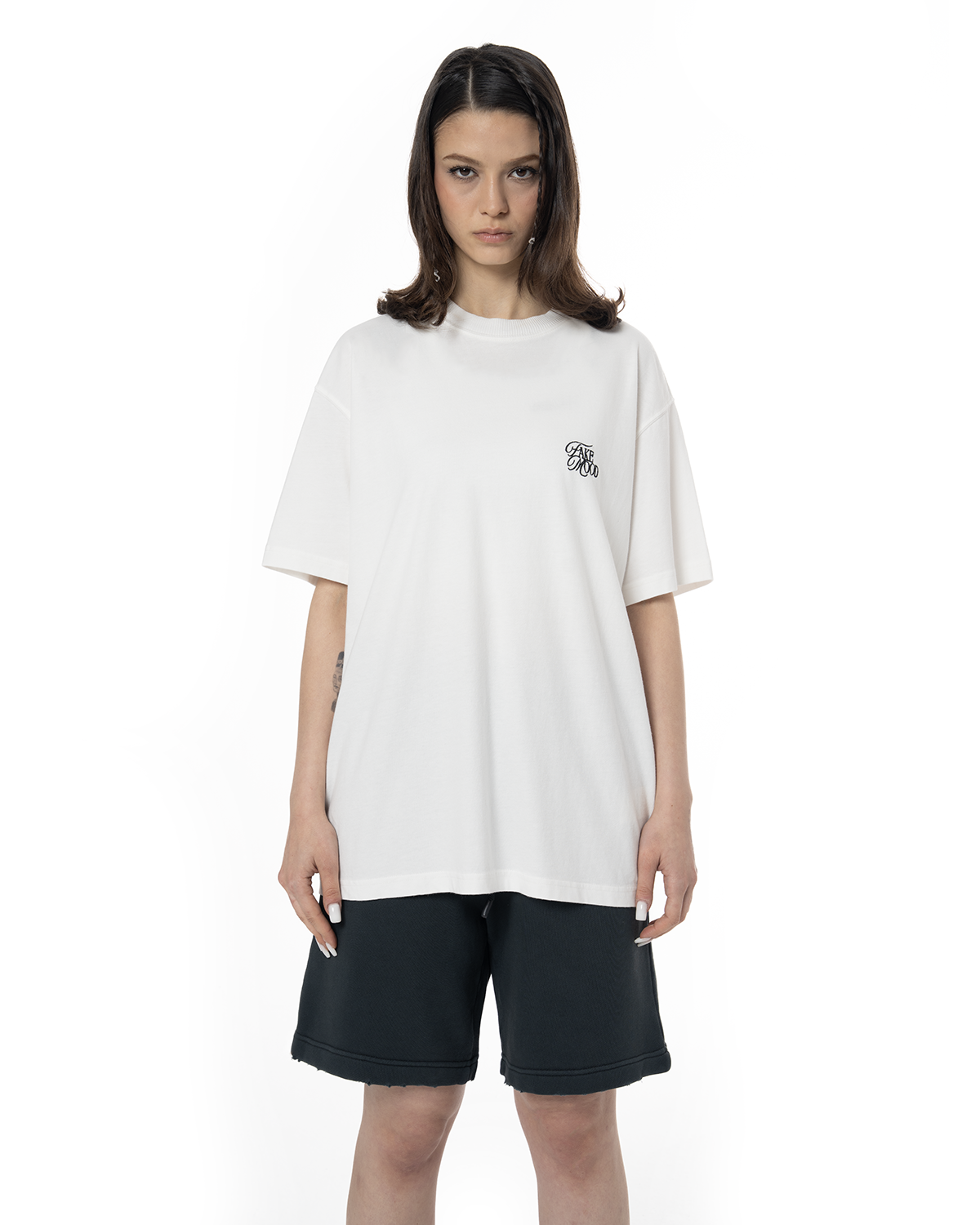 Kadın Oversize Fakemood Nakışlı Tişört - Beyaz - 0