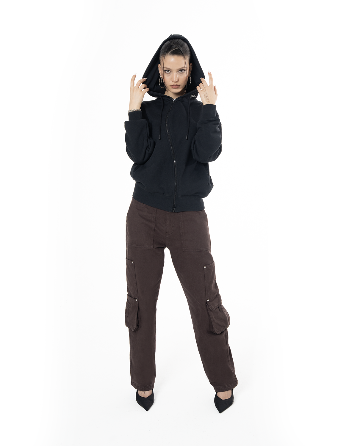 Kadın Oversize Asimetrik Kesim Nakışlı Zip Hoodie - Siyah - 2
