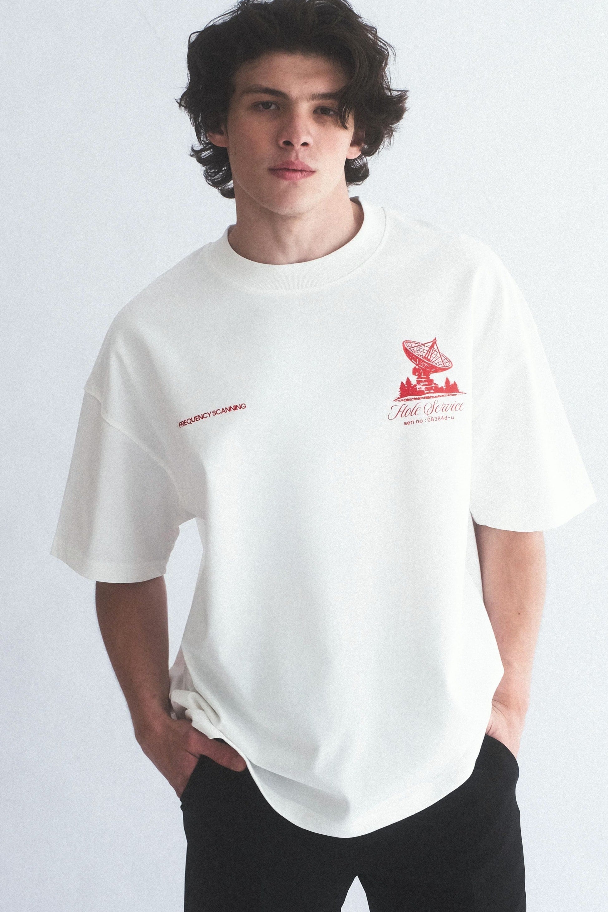 Hole Service Satellite Baskılı Oversize T-Shirt - 2