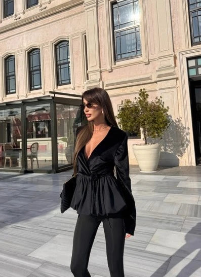 Valano Kruvaze Bağlamalı Peplum Kadife Ceket, Siyah - 1