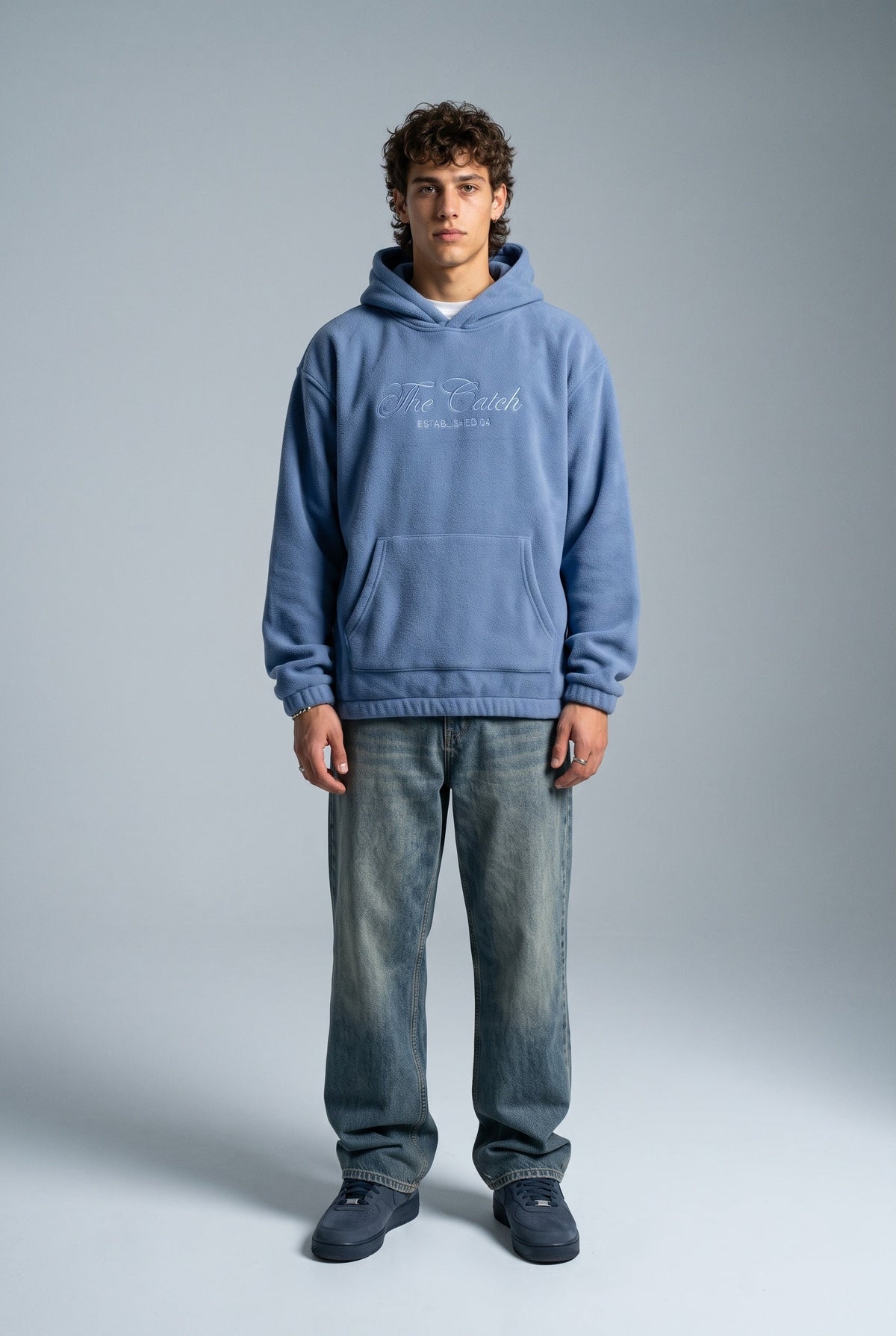 Kapüşonlu Kanguru Cepli Nakışlı Sweatshirt, Koyu Mavi - 0