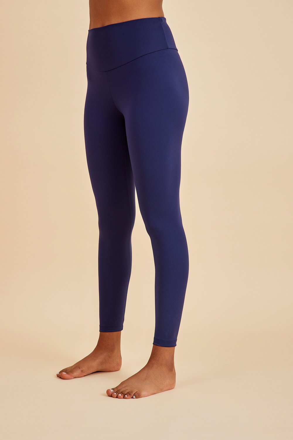 Amarelle-Sportive Lacivert Light Touch Uzun Toparlayıcı Spor Taytı-Activewear-6-Milagron.com