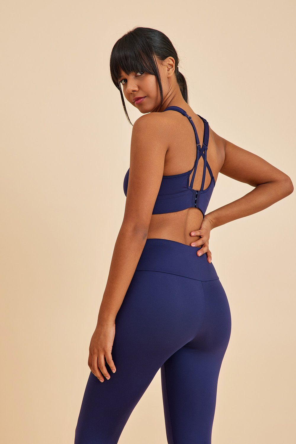 Amarelle-Sportive Lacivert Light Touch Uzun Toparlayıcı Spor Taytı-Activewear-1-Milagron.com