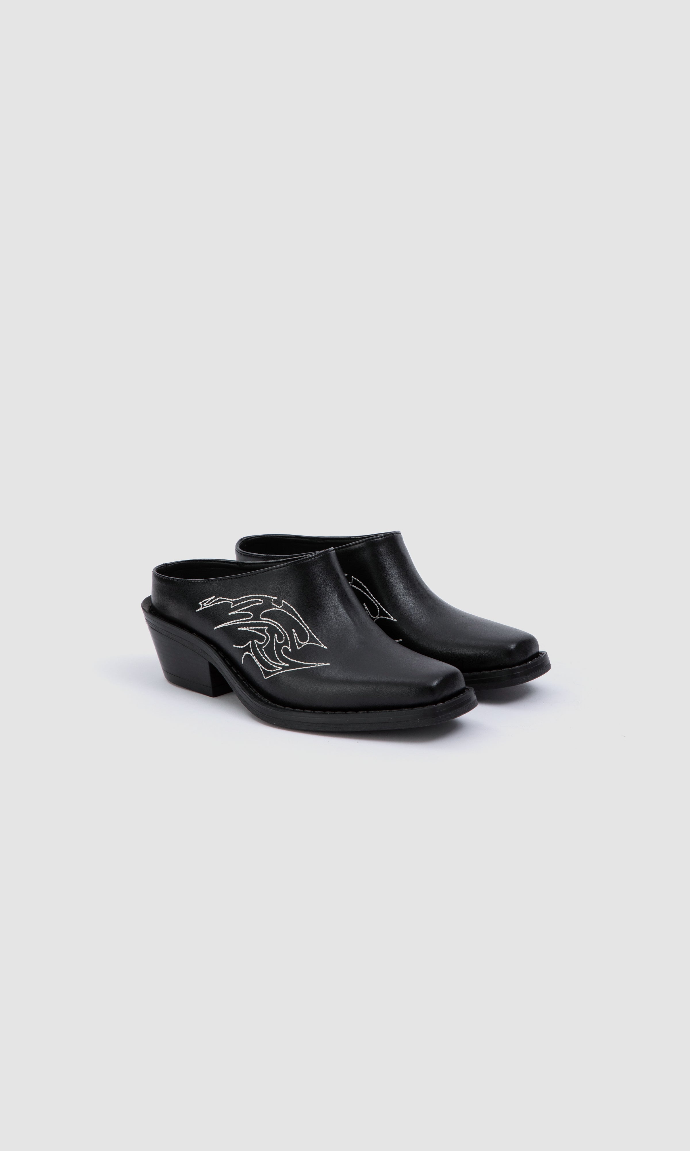 Regan Mule - Black