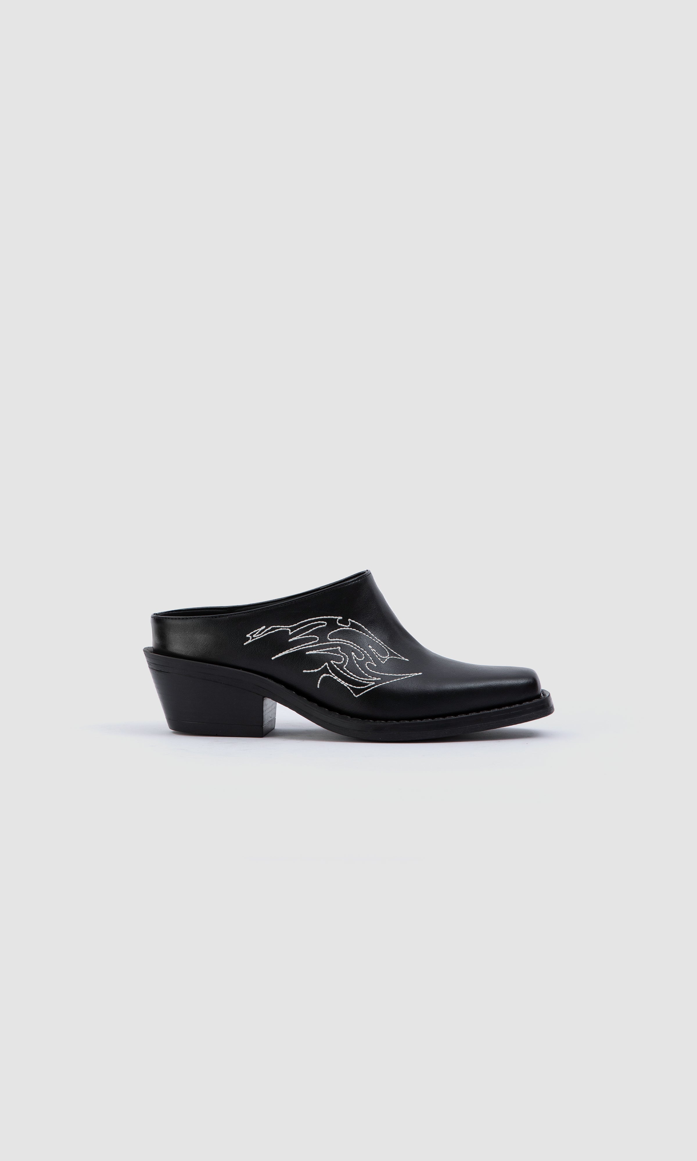 Regan Mule - Black
