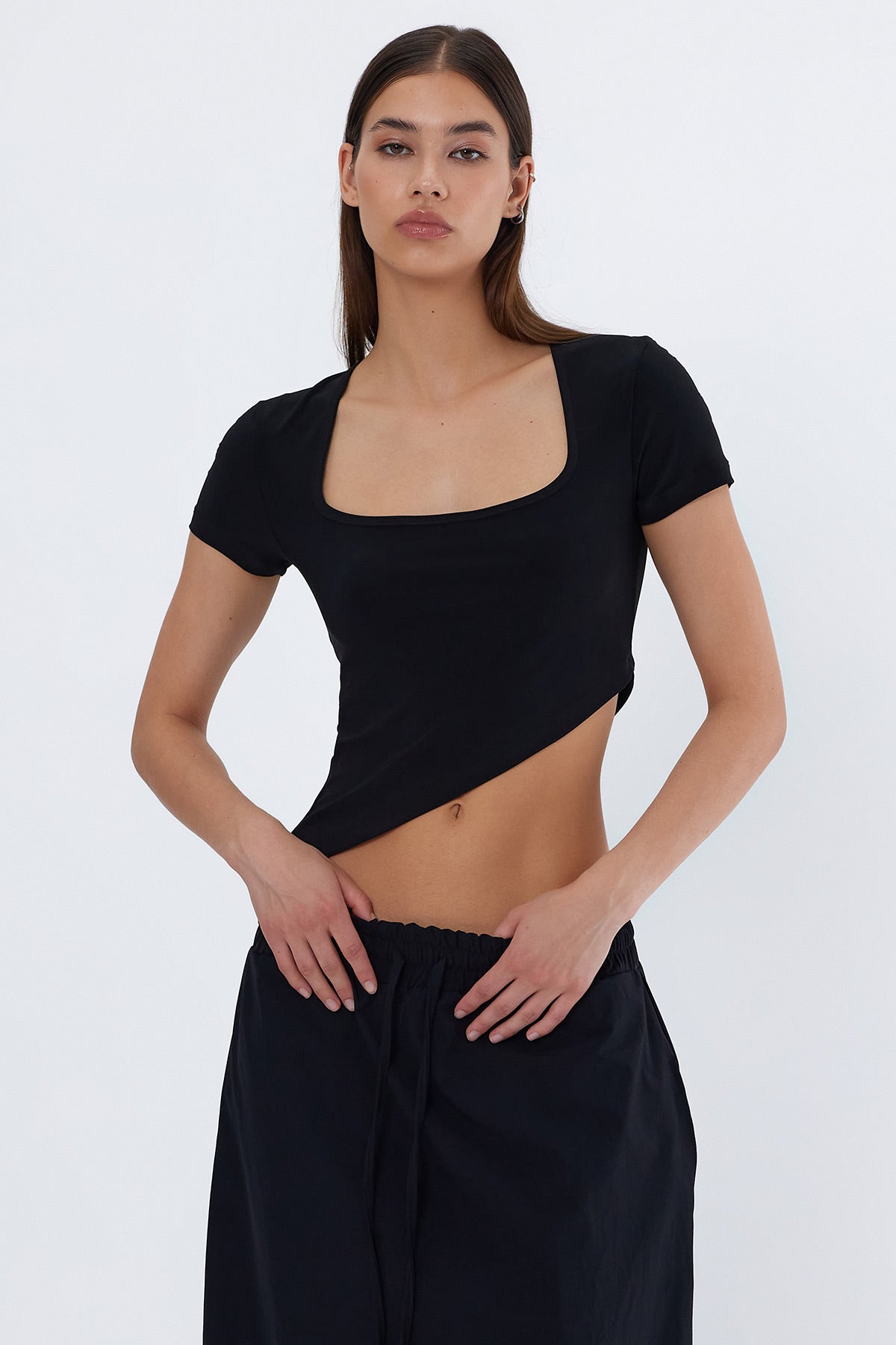 Myra Asimetrik T-Shirt | Siyah