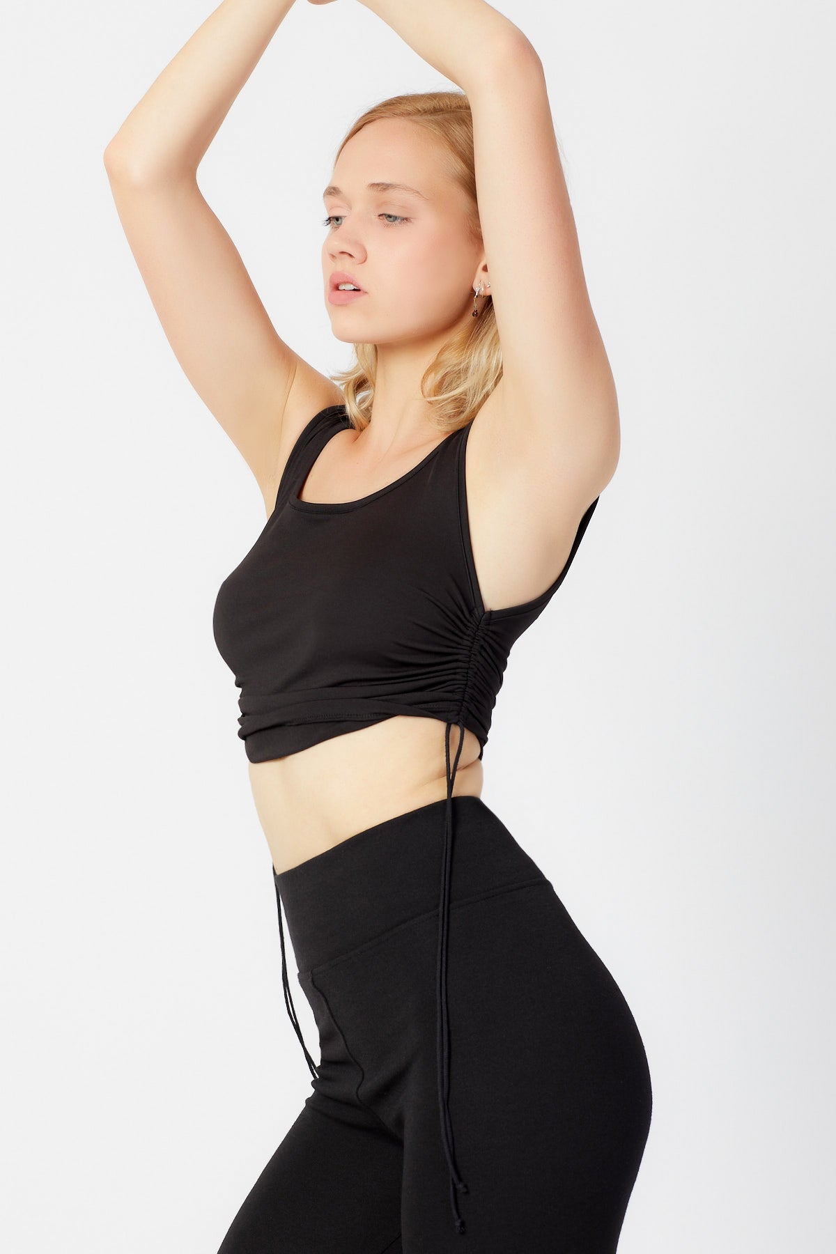 Dani Yandan Ayarlanabilir Crop Bluz