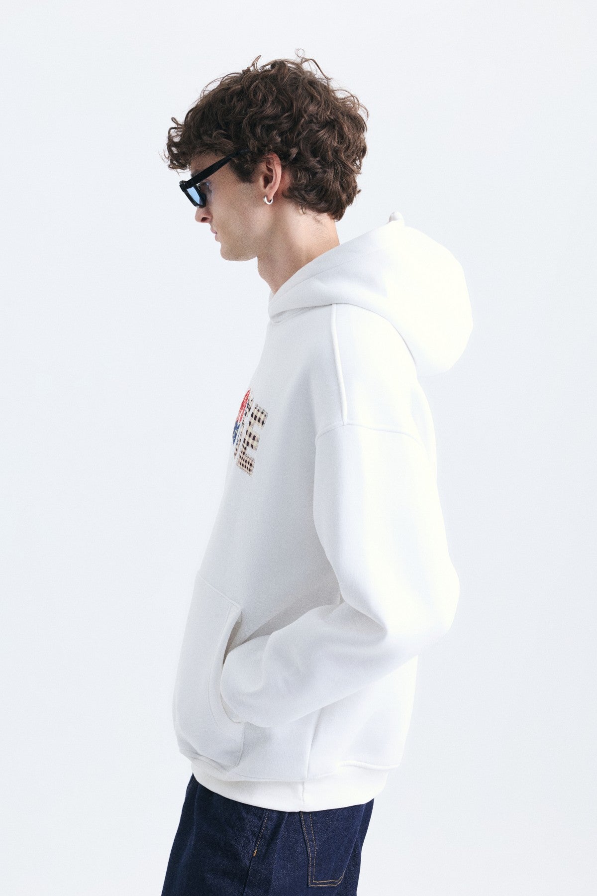 Nakışlı Oversize Kapüşonlu Sweatshirt