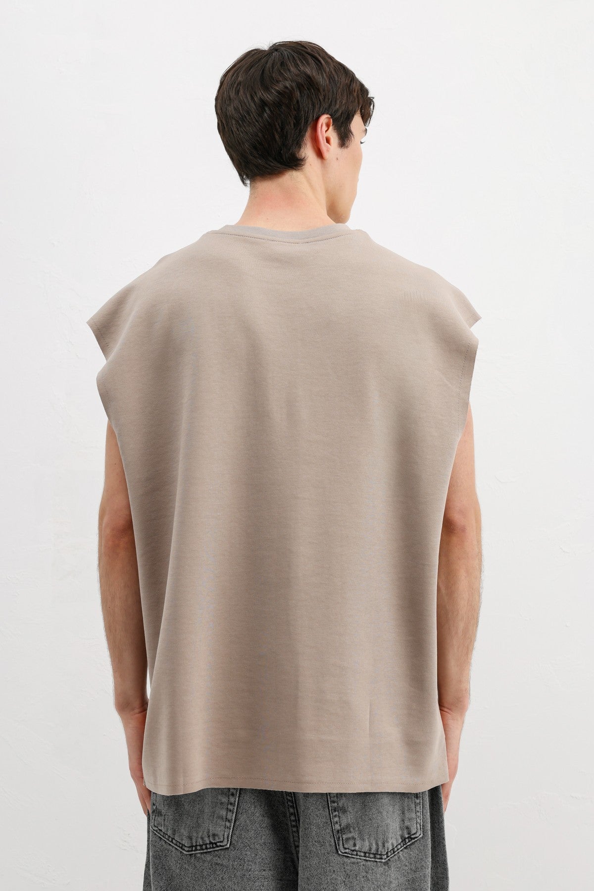 Oversize Kolsuz Basic Tişört