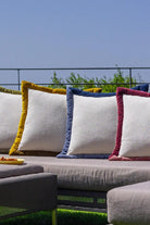 22 Maggio Istanbul-Bicolore Mavi Kadife Kenarlı Keten Yastık 50x50 cm-Yastık-2-Milagron.com