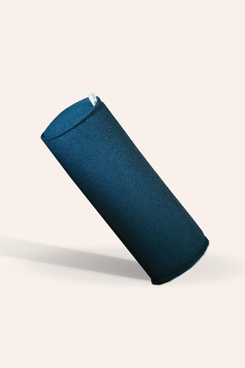 F.lineStudio-Mil Yastık Mavi-Yastık-1-Milagron.com