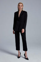 Fickle Hearts-Taylor Siyah Saten Havuç Pantolon-Kumaş Pantolon-1-Milagron.com