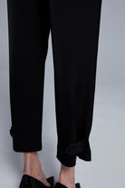 Fickle Hearts-Taylor Siyah Saten Havuç Pantolon-Kumaş Pantolon-3-Milagron.com