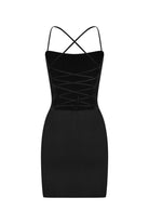 Iquoniq-Garnet In Black-Elbise-2-Milagron.com