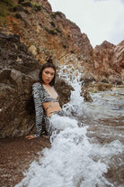 LA LOUVE-Hunter Büstiyer-Top-4-Milagron.com