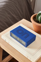 Lexon-Flip Plus Alarm Saat-Alarm Saatler-4-Milagron.com
